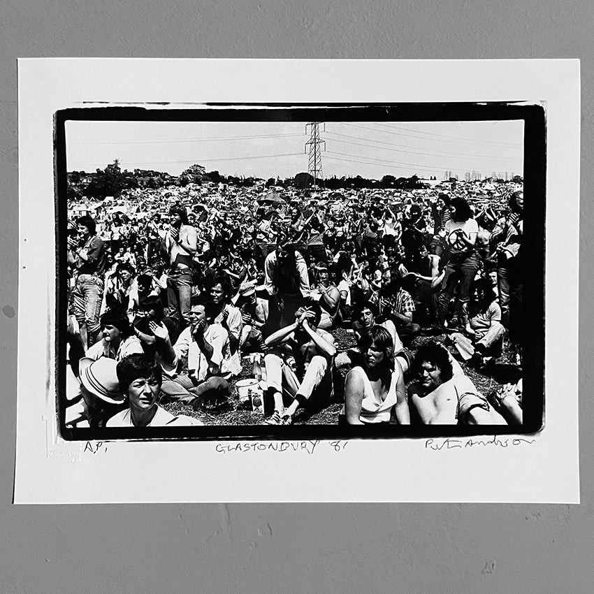 GLASTONBURY CROWD
