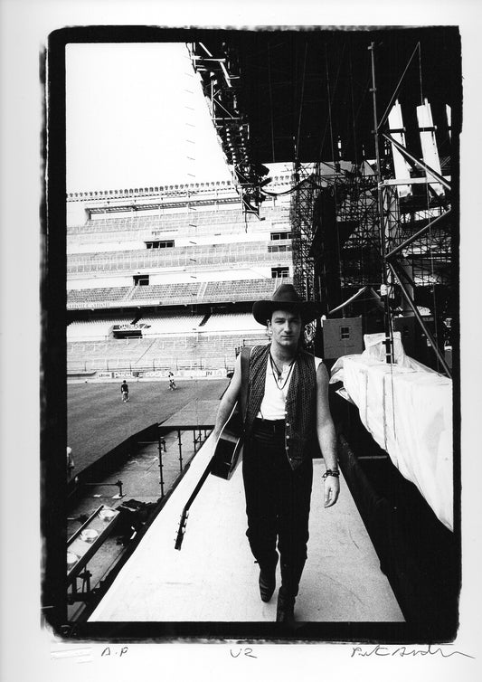 U2